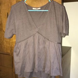 Grey blouse, pleated